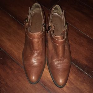 Bandolino sz11 leather Brown Boots